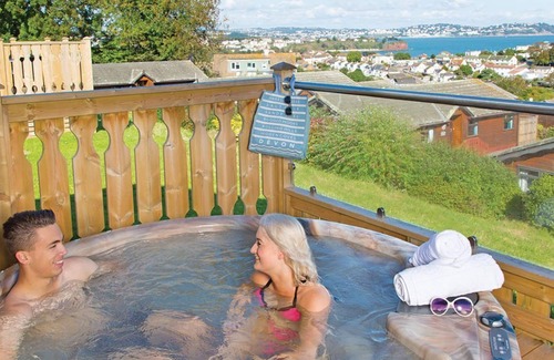 Paignton Cabin | 3 bedroom accommodation in Paignton
