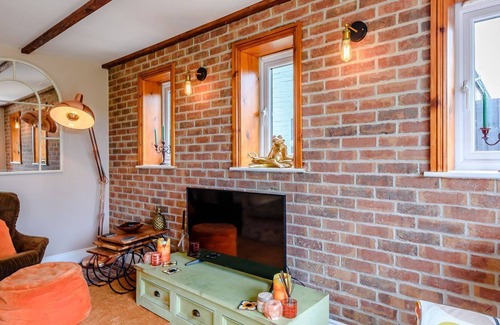 Norton Disney Cottage | 3 bedroom accommodation in Norton Disney, near Lincoln