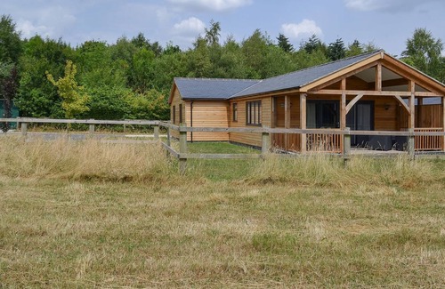 Aubourn Cottage | 3 bedroom accommodation in Norton Disney, near Lincoln