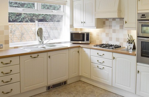 Redcar Cottage | 3 bedroom accommodation in Redcar
