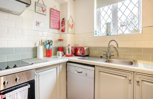 Gowerton Cottage | 3 bedroom accommodation in Gowerton, Gower