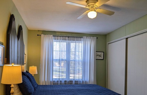 Onekama Apartment | 3-Bedroom apartment located 1 mile away from Portage Lake beach