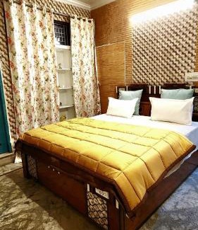 Jammu Apartment | 3 Bedroom Apartment - Shri Amarnath Yatra baseCamp