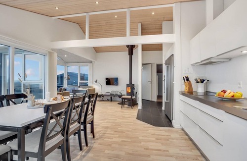 Lonstrup House | 3 bedroom awesome home in Hjørring