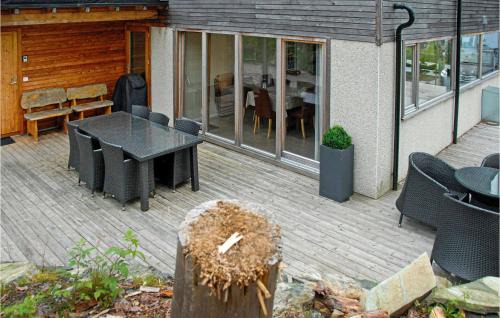 Bomlo House | 3 Bedroom Awesome Home In Mosterhamn