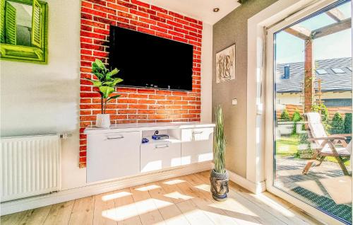 gmina Kobylanka House | 3 Bedroom Awesome Home In Zieleniewo