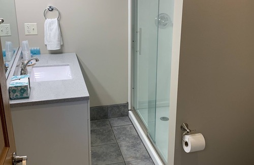 Okee Apartment | 3 Bedroom Bay View Suite