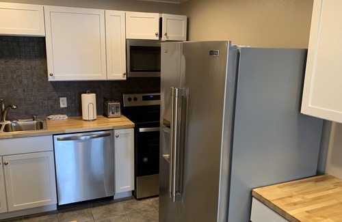 Okee Apartment | 3 Bedroom Bay View Suite