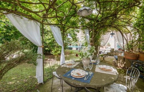 Sutri Apartment | 3 Bedroom Beautiful Apartment In Sutri