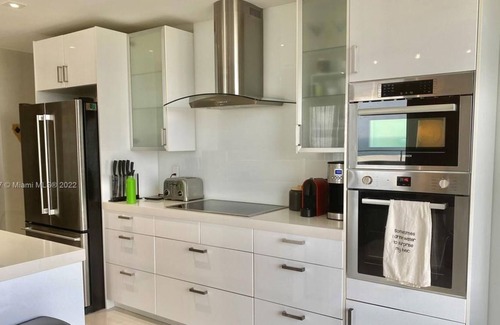 Surfside Condo | 3 Bedroom Condo 440171 by Houzlet