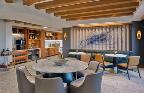 Truckee Condo | 3 Bedroom Condo, Sleeps 10, at Ritz Carlton Lake Tahoe!