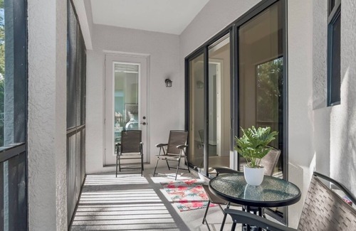 Bonita Springs Condo | 3-bedroom condo in charming Bonita Springs with full amenities!