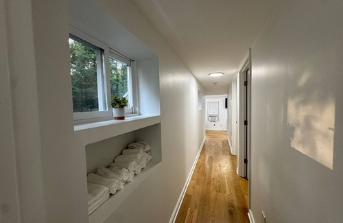 Greentown House | 3-bedroom Family house in wonderful Newfoundland with WiFi, AC