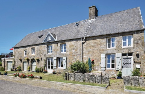 Saint-Michel-de-Montjoie House | 3 bedroom accommodation in St-Michel-de-Montjoie