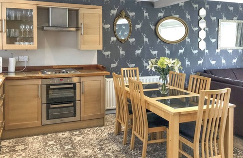 Bowness-on-Windermere Cottage | 3 bedroom accommodation in Bowness-on-Windermere