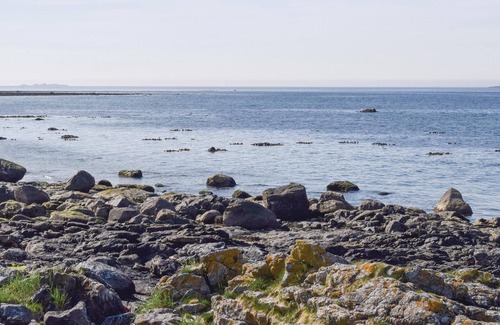 Giske Apartment | 3 bedroom gorgeous apartment in Giske