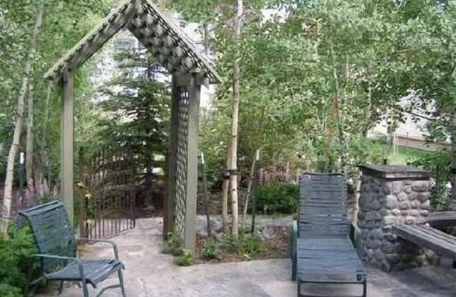 Historic District House | 3 Bedroom Home Across from Gondola