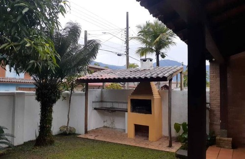 Praia de Barequecaba House | 3-bedroom house 300 meters from the beach