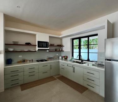 Port Barton House | 3 Bedroom House in PORT BARTON