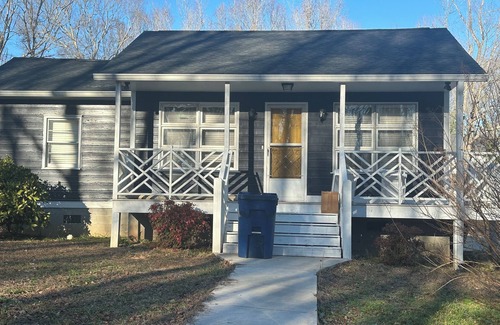 Woodruff House | 3-bedroom house in Woodruff close to Main St