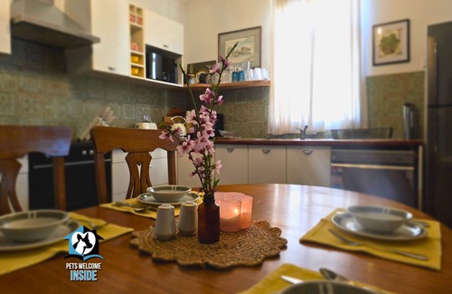 Lamington House | 3 Bedroom Little Addis Cottage in Historic Kalgoorlie