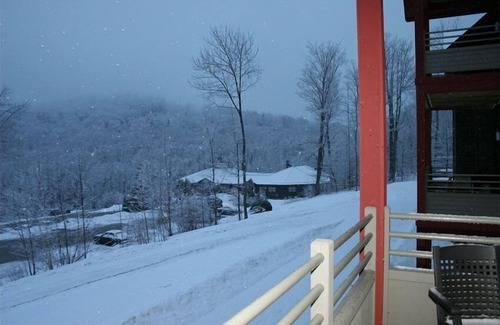 Central Vermont- Killington Condo | 3 BEDROOM LUXURY CONDO Ski on/Ski off