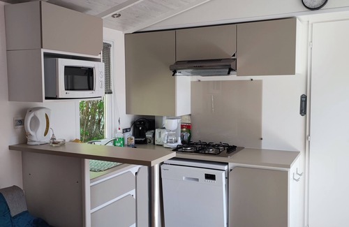 Embrun House | 3 Bedroom Mobile Home in Embrun