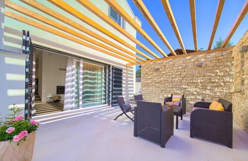 Risika House | 3 bedroom nice home in Risika