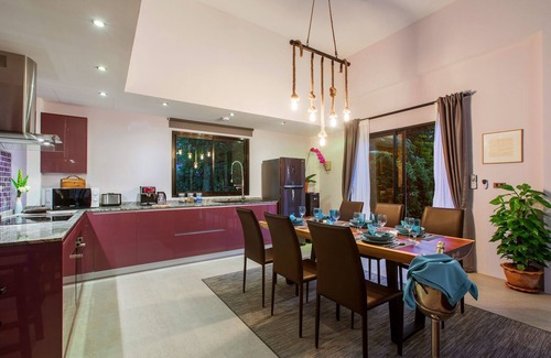 Thong Krut Villa | 3 Bedroom Pool Villa "Baan Suaan Bua" South Samui's premier hide-away.