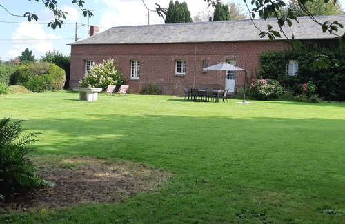 Rosay-sur-Lieure House | 3 Bedroom Private vacation home in ROSAY SUR LIEURE