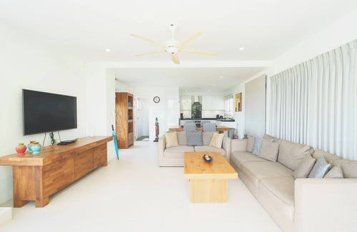 Plai Laem Villa | 3 Bedroom Seaview Villa Esprit