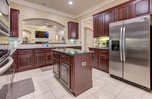 George Bush Park/Eldridge Apartment | 3 Bedroom Single family 222721 by Houzlet