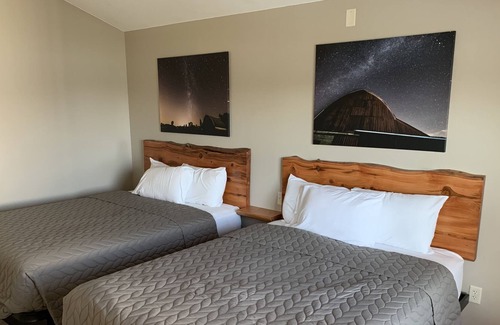 Okee Apartment | 3 bedroom Sky-Box Suite