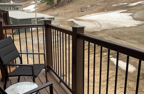 North Conway Condo | 3 Bedroom Slope-side Condo at Cranmore Mountain. Minutes to Storyland!