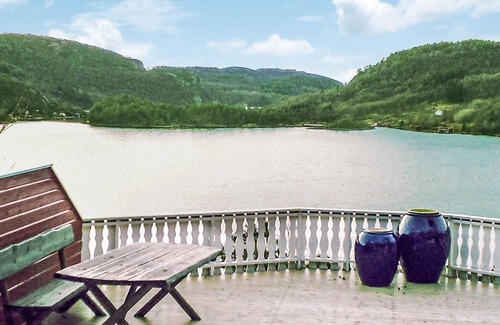 Belland House | 3 bedroom stunning home in Lyngdal