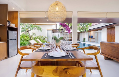 Sunset Road Villa | 3-Bedroom Villa Complex in Seminyak