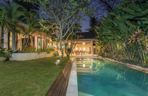 Batubelig Villa | 3-Bedroom Villa in Batu Belig