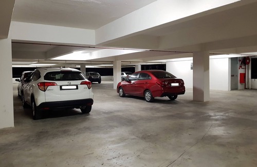 Shah Alam Condo | 3 Bedrooms Apartment Near i-City Free Wifi Aisaac Guesthouse