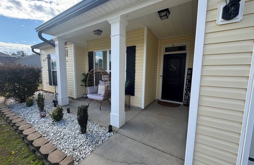 Beech Island House | 3 bedrooms WiFi! Location is 12 mins from downtown and 20 mins from the Masters!