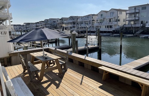 Sea Isle City Condo | 3 BR, 1BA Bayfront condo located center of town and walkable to the beach!