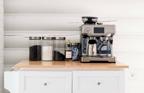 Fletcher Cabin | 3 BR 2 BA Cabin on 8 acres of privacy only 10 miles from Asheville