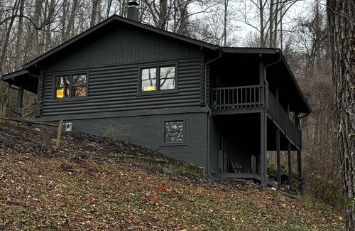 Fletcher Cabin | 3 BR 2 BA Cabin on 8 acres of privacy only 10 miles from Asheville