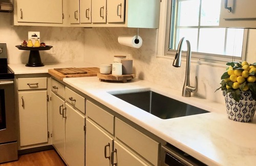 Fairhope Cottage | 3 BR Charming Cottage in Fairhope, steps from downtown and the Mobile Bay