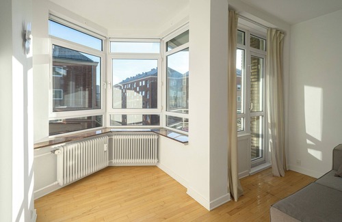 Frederiksberg C Apartment | 3-BR in a top Frederiksberg location - 181