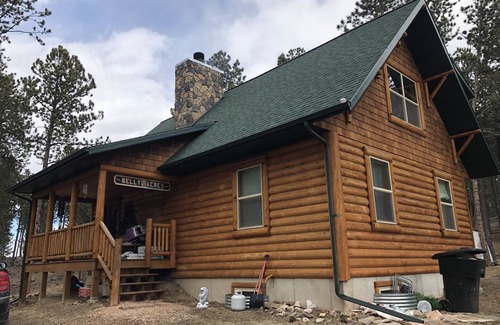 Fairburn Cabin | 3 BR LOG Cabin, 6 miles west of Custer. Secluded and ready for you and your pet