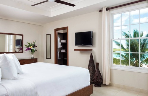 Leeward Settlement Resort | 3 BR Oceanfront, All-Inclusive Suite at Blue Haven Resort
