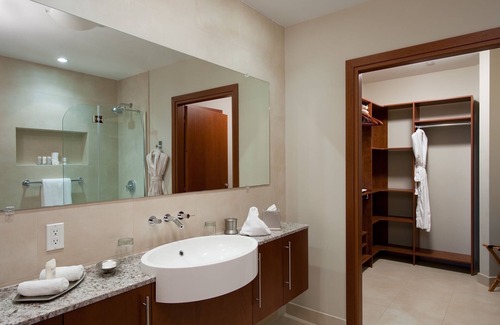 Leeward Settlement Resort | 3 BR Oceanfront, All-Inclusive Suite at Blue Haven Resort
