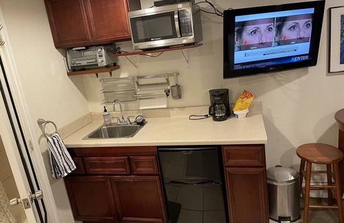 Downtown Anchorage Apartment | #3 Downtown Anchorage Studio!
