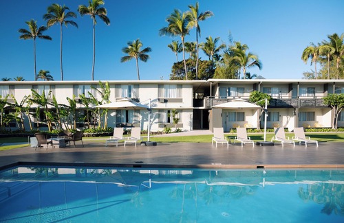 Kahului Hotel | 3 Family-friendly Accommodations, Outdoor Pool, Ocean View from Room