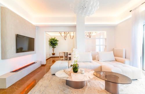 Anafiotika Apartment | 3 Level Acropolis Penthouse with Roof Garden Oasis